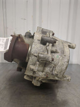 Load image into Gallery viewer, TRANSFER CASE Wrangler 07 08 09 10 11 12 13 14 15 16 17 18 - NW559337