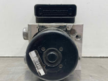 Load image into Gallery viewer, ABS Pump Hyundai Genesis 2009 - NW516938