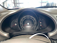 Load image into Gallery viewer, Speedometer Cluster Kia Sportage 2012 - NW559062