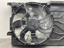Load image into Gallery viewer, RADIATOR FAN ASSEMBLY Tucson Sportage 10 11 12 13 14 15 - NW558707