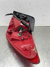 Load image into Gallery viewer, OUTER TAIL LIGHT LAMP Kia Sportage 10 11 12 13 Left - NW559210