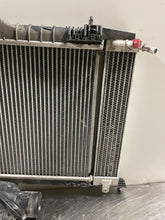 Load image into Gallery viewer, RADIATOR Volvo S40 V40 2000 00 01 02 03 04 - NW445569