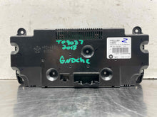 Load image into Gallery viewer, FRONT TEMPERATURE CONTROLS Jeep Grand Cherokee 11 12 13 - NW560009