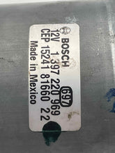 Load image into Gallery viewer, WINDSHIELD WIPER MOTOR C250 C300 C350 C43 C63 15 16 17 18 - NW391021