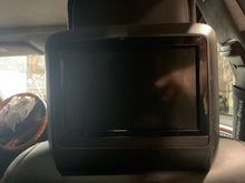 Load image into Gallery viewer, Info-Gps Screen Mercedes-Benz SL500 2010 - NW447198