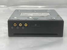 Load image into Gallery viewer, Info-Gps Screen Mercedes-Benz SL500 2010 - NW447198