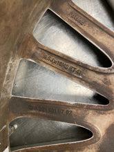 Load image into Gallery viewer, Wheel Rim Mercedes-Benz SL55 2011 - NW447520