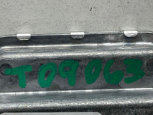 Load image into Gallery viewer, Computer Chevrolet Malibu 2017 - NW560292