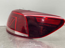 Load image into Gallery viewer, Tail Lamp Light CC 2016 - NW447454
