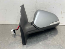 Load image into Gallery viewer, Side View Door Mirror Hyundai Sonata 2016 - NW560582