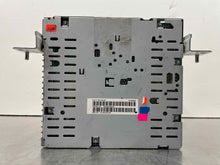 Load image into Gallery viewer, Radio Ford Taurus 2010 - NW447759