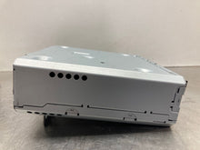 Load image into Gallery viewer, Info-Gps Screen SUBURBAN 1500 2015 - NW453985