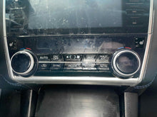 Load image into Gallery viewer, TEMPERATURE CONTROLS Subaru Legacy 2018 18 2019 19 - NW561236