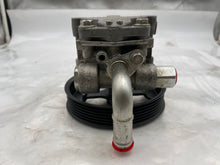 Load image into Gallery viewer, Power Steering Pump Mercedes-Benz 200 2013 - NW162614