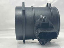Load image into Gallery viewer, Mass Air Flow Sensor Meter MAF E350 C230 C240 C280 C320 C350 C43 98-11 - NW5341