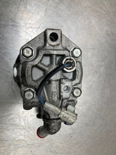 Load image into Gallery viewer, POWER STEERING PUMP FORESTER IMPREZA 06 07 08 - NW457985