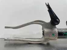 Load image into Gallery viewer, Strut Shock 530E 2019 - NW296518