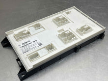 Load image into Gallery viewer, BODY CONTROL MODULE COMPUTER B250 CLA250 CLA45 GLA250 GLA45 GLAh 15-20 - NW461126