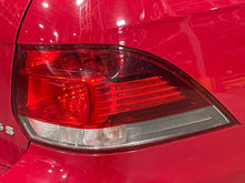 Load image into Gallery viewer, TAIL LIGHT LAMP ASSEMBLY Golf Jetta 10 11 12 13 14 Right - NW561966