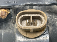 Load image into Gallery viewer, FOG LAMP LIGHT Envoy Envoy XL Envoy XUV 02-09 Bumper Mounted - NW81524