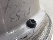 Load image into Gallery viewer, WHEEL RIM Envoy Envoy XL Envoy XUV 02-09 17x7 ALUM 17x7, 6 lug, 5" - NW196604