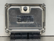 Load image into Gallery viewer, ECU ECM COMPUTER Audi A4 2005 05 3.0L - NW468104