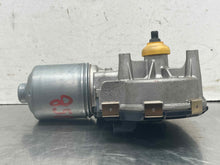 Load image into Gallery viewer, WIPER MOTOR E320 E280 E300 2003 03 04 05 06 07 08 09 - NW563408