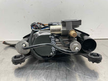 Load image into Gallery viewer, AIR RIDE COMPRESSOR Range Rover 06 07 08 09 10 11 12 13 14 - NW563172