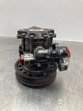 Load image into Gallery viewer, POWER STEERING PUMP Volvo S60 S80 XC70 V70 2007 07 2008 08 2009 09 2010 10 - NW470896