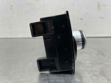 Load image into Gallery viewer, FRONT TEMPERATURE CONTROLS X5 X5M X6 X6M 14 15 16 17 18 19 - NW563355