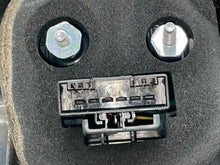 Load image into Gallery viewer, OUTER TAIL LIGHT LAMP BMW X5 X5M 14 15 16 17 18 Right - NW563398