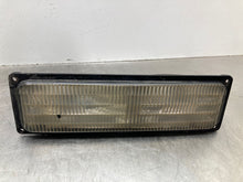 Load image into Gallery viewer, HEADLIGHT LAMP ASSEMBLY 1500 Pickup 2500 Pickup 3500 Pickup 90-02 Right - NW474316
