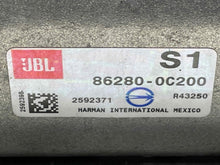 Load image into Gallery viewer, Radio Toyota Sequoia 2016 - NW563740