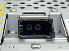 Load image into Gallery viewer, INFO-GPS SCREEN Land Rover Range Rover 05 06 07 08 09 - NW477487