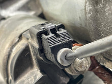 Load image into Gallery viewer, STARTER MOTOR LX570 Land Cruiser Sequoia Tundra 2007-2016 - NW572010
