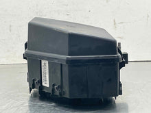 Load image into Gallery viewer, Fuse Box Pontiac G8 2009 - NW459730