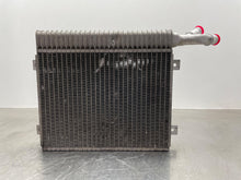 Load image into Gallery viewer, RADIATOR Vanden Pl XF XFR XJ XJL XJR 10 11 12 13 14 15 Right - NW476697