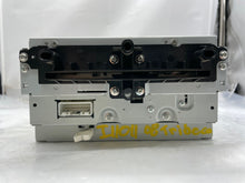Load image into Gallery viewer, RADIO Tribeca 2007 07 2008 08 2009 09 Front AM FM 6CD - NW139796