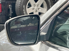 Load image into Gallery viewer, SIDE VIEW DOOR MIRROR Nissan Rogue 16 17 18 19 20 Left - NW564700