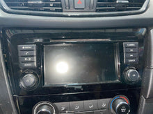 Load image into Gallery viewer, Radio Nissan Rogue 2018 - NW564892