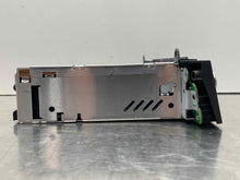 Load image into Gallery viewer, RADIO BMW Z4 X3 2005 05 2006 06 2007 07 2008 08 AM FM CD - NW437210