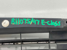 Load image into Gallery viewer, GRILL Mercedes E300D E320 E55 1996 96 1997 97 98 99 - NW364400