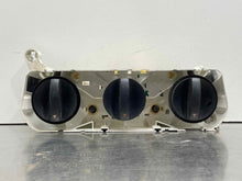 Load image into Gallery viewer, Temperature Controls Toyota Matrix 2008 - NW484205