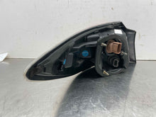 Load image into Gallery viewer, OUTER TAIL LIGHT LAMP Mazda 6 09 10 11 12 13 Right - NW565202