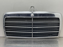 Load image into Gallery viewer, GRILL Mercedes 260e 300d 300e 86 87 88 89 90 91 92 93 - NW385237