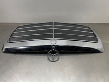 Load image into Gallery viewer, GRILL Mercedes 260e 300d 300e 86 87 88 89 90 91 92 93 - NW385237