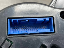 Load image into Gallery viewer, Speedometer Cluster Chevrolet Tahoe 2015 - NW488796