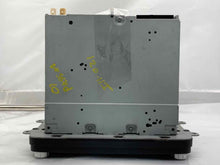Load image into Gallery viewer, Radio Volkswagen Passat 2007 - NW140189