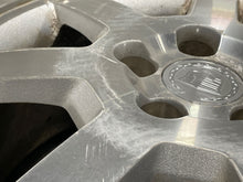 Load image into Gallery viewer, Wheel Rim Cadillac CTS 2005 - NW490933