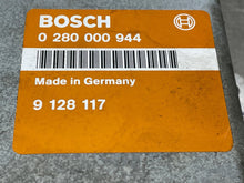 Load image into Gallery viewer, ECU ECM COMPUTER SAAB 900 1990 91 92 93 94 - NW565251